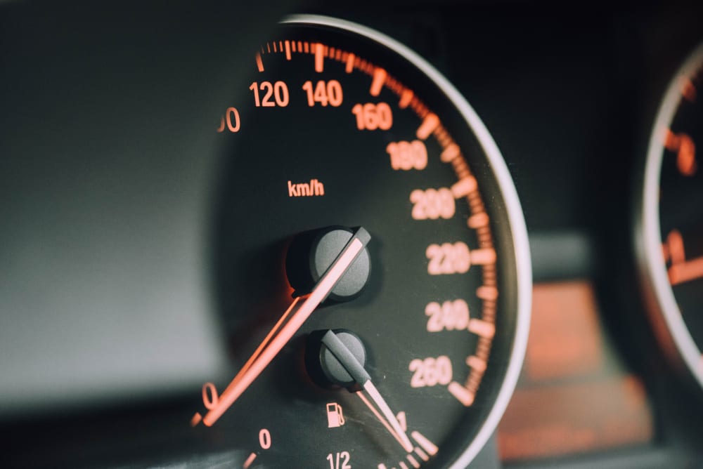 Car lease speedometer